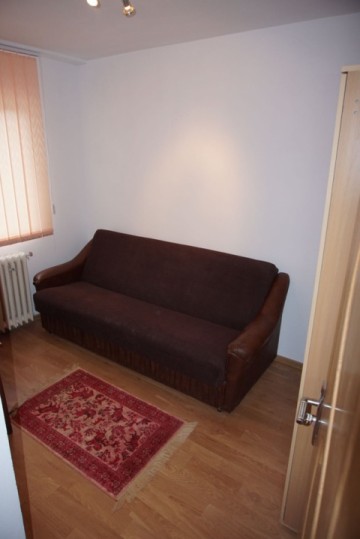 apartament-3-camere-de-inchiriat-in-sibiu-strada-vasile-aron-3